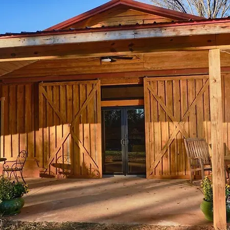 Serenity Barn